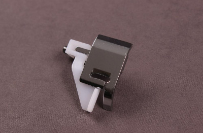 Лапка для потайной строчки "Зиг-Заг" 5мм - изображение