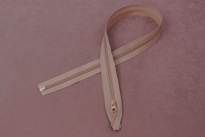 Молния разъемная 70см Т5 спираль Т.Бежевый 292 - изображение