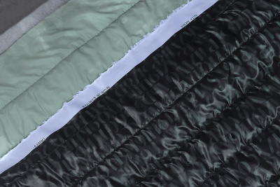 Стежка курточная сендвич Буквы черный/серо-голубой - изображение