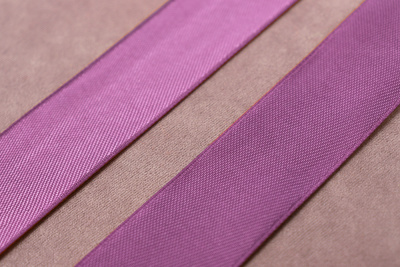 Лента атласная 25мм Т.Лавандовый №171 - изображение