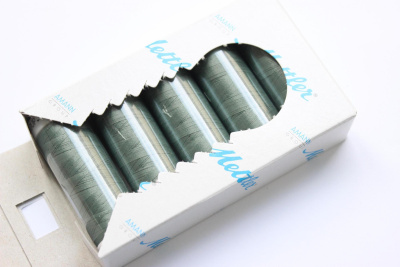 Нить для вышивания POLY SHEEN Mettler 100% полиэстер-трилобаль 200м. 5552 - изображение