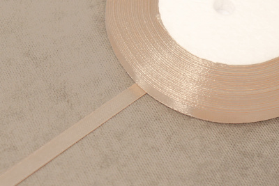 Лента атласная 6мм Св.Коричневый Н37 - изображение