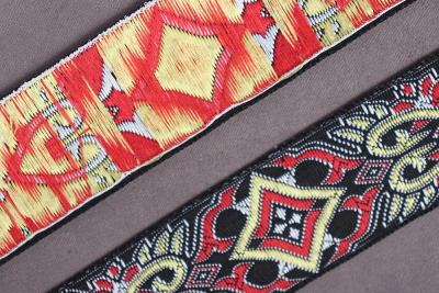 Лента 30мм жаккардовая 8635 Черный/Желтый/Красный - изображение