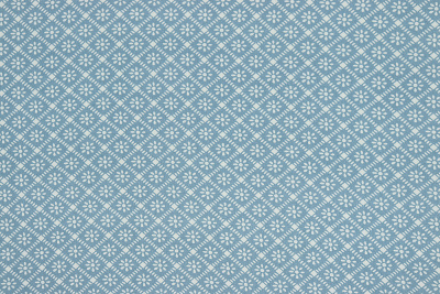 Вискоза набивная 406 150гр/м.кв.Цветок в ромбе на св.синем - изображение