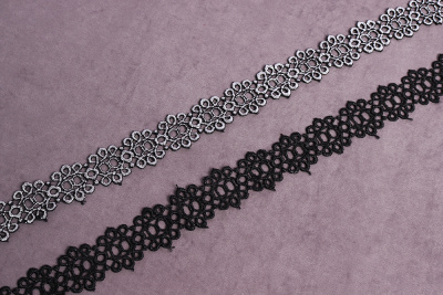 Кружево 30мм окрашенное Черный/серебро - изображение