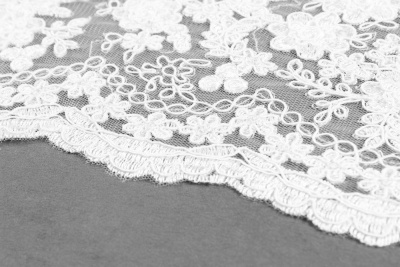Кружево 240мм свадебное с пайетками Белый LP230 - изображение