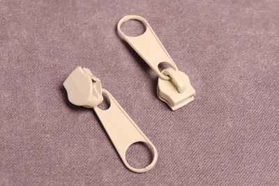 Бегунок для спиральной молнии Т5 Бежевый - изображение