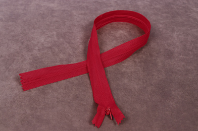 Молния потайная 50см нейлон Красный 148 - изображение