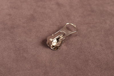 Бегунок  для тракторной молнии Т5 Никель D3 - изображение