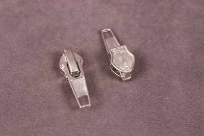 Бегунок для спиральной молнии Т7 автомат Никель - изображение