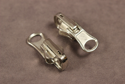 Бегунок для тракторной молнии Т5 Поворотный Никель - изображение