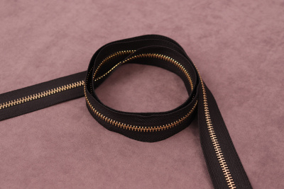 Молния металлическая  рулонная Т5 Черный/Золото - изображение