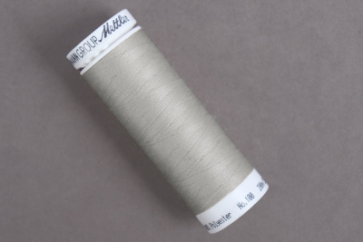 Нить для вышивания POLY SHEEN Mettler 100% полиэстер-трилобаль 200м. 0124 - изображение