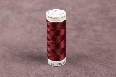 Нить для вышивания POLY SHEEN Mettler 100% полиэстер-трилобаль 200м. 1913 - изображение