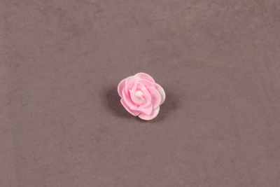 Роза 35мм из фоамирана Св.розовый/Белый - изображение