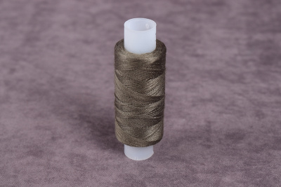 Нитки 35лл 200м лавсан Россия Хаки 5504 - изображение