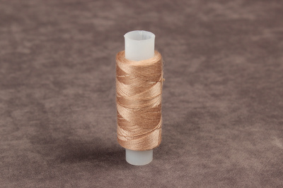 Нитки 35лл 200м лавсан Россия Розовый беж 5002 - изображение