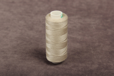 Нитки Dor Tak 40/2 400 ярд 658 Св.хаки - изображение