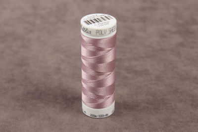 Нить для вышивания POLY SHEEN Mettler 100% полиэстер-трилобаль 200м. 2761 - изображение
