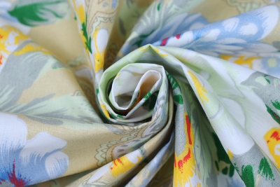 Тик нав. набивной 220 Цветы на бежевом - изображение