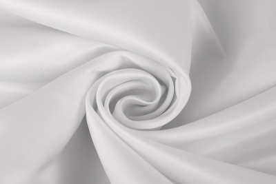 Свадебный атлас Молочный - изображение