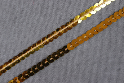 Пайетки 6мм на нитке Золото - изображение