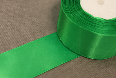 Лента атласная 50мм Зеленый №076 - изображение