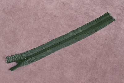 Молния потайная 20см на сетке Т.Зеленый 265 - изображение