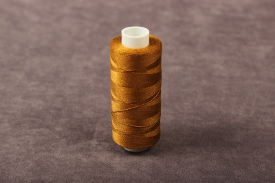 Нитки Dor Tak 40/2 400 ярд 479 Св.коричневый - изображение