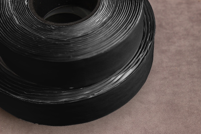 Контактная лента 20мм клеевая Черный F322 - изображение