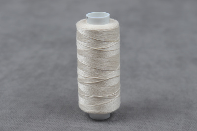 Нитки Dor Tak 40/2 400 ярд 647 Св.бежевый - изображение