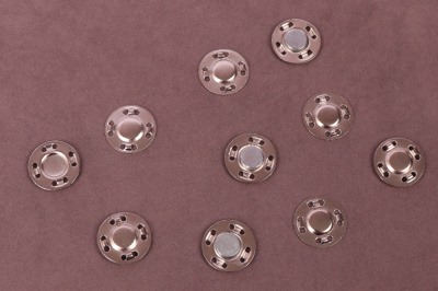 Кнопка магнитная 18мм пришивная Никель - изображение