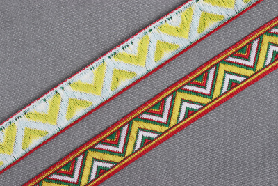 Лента 17мм жаккардовая 9503 Желтый/белый/зеленый/красный - изображение