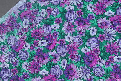 Бязь набивная 262 Ив 120 гр/м.кв. Цветы розовый/сиреневый - изображение