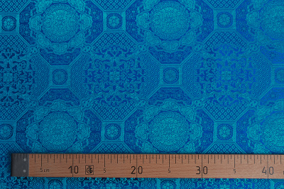 Шелк-жаккард монгольский круги в квадратах Ярко-бирюзовый - изображение