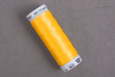 Нить для вышивания POLY SHEEN Mettler 100% полиэстер-трилобаль 200м. 0713 - изображение