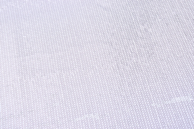 Пайетки на трикотаже Серебро на белом - изображение