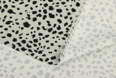 Атлас-стрейч Звериный принт Черный/серо-зеленый - изображение