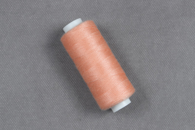 Нитки Dor Tak 40/2 400 ярд 670 Персиковый - изображение