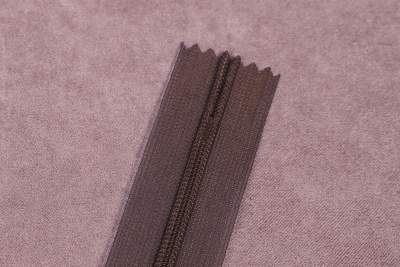 Молния потайная 20см на сетке Коричневый 292 - изображение