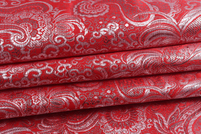 Парча-жаккард огурцы Серебро на коралловом - изображение