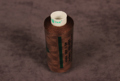 Нитки Dor Tak 40/2 400 ярд 573 Коричневый - изображение
