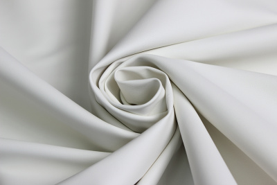 Кожа-стрейч Молочный - изображение