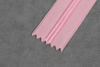 Молния потайная 50см нейлон KBB Св.Розовый 134 - изображение