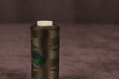 Нитки Dor Tak 40/2 400 ярд 496 Т.хаки - изображение