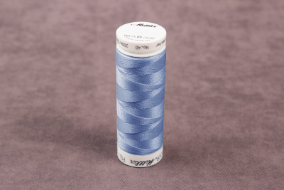 Нить для вышивания POLY SHEEN Mettler 100% полиэстер-трилобаль 200м. 3762 - изображение