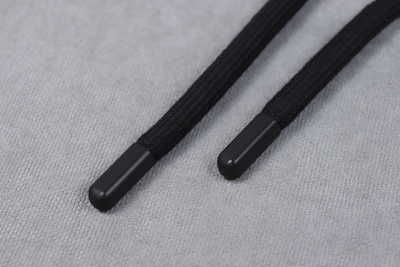 Шнурок 0,8*140см круглый х/б (метал.наконечник) Черный - изображение