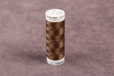 Нить для вышивания POLY SHEEN Mettler 100% полиэстер-трилобаль 200м. 0933 - изображение