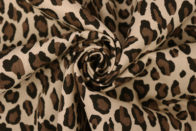 Деним твил 11646 260 гр/м.кв. Леопард Коричневый/черный на кремовом - изображение