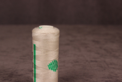 Нитки Dor Tak 40/2 400 ярд 635 Молочный - изображение